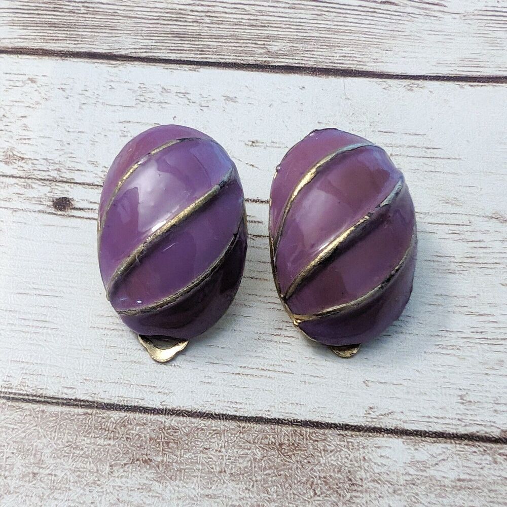 Vintage Clip On Earrings - Chunky Purple with Line Detail - Tarnished